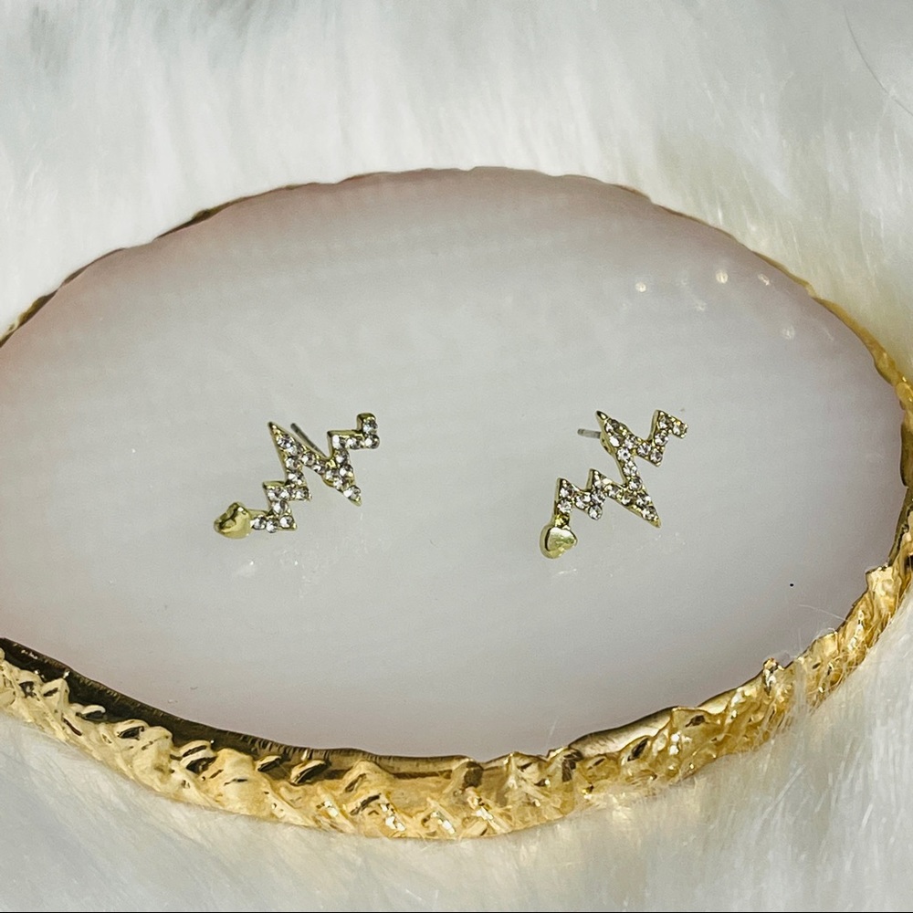 Gold Flash shape stud earring with rhinestone